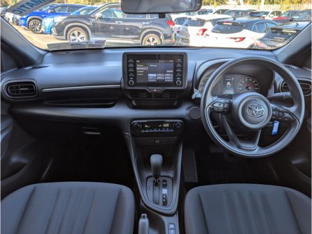 2023 Toyota Yaris - photo 10