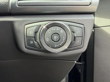 2019 Ford Mondeo - photo 23