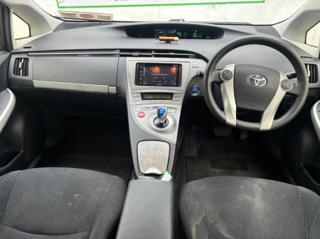 2012 Toyota Prius - photo 13