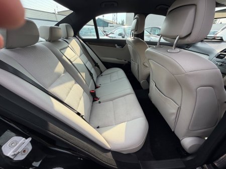 2010 Mercedes-Benz C-Class - photo 12
