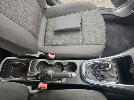2016 Opel Astra - photo 19
