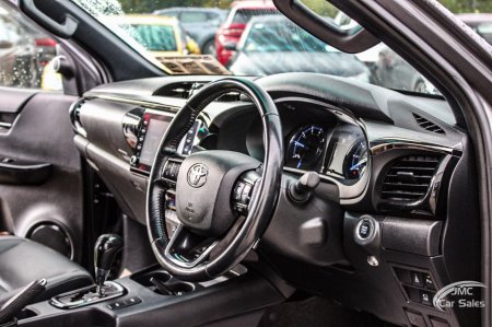 2023 Toyota Hilux - photo 21