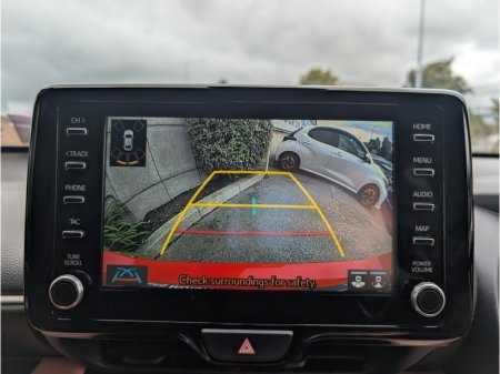 2020 Toyota Yaris - photo 21