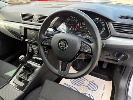 2015 Skoda Superb - photo 12