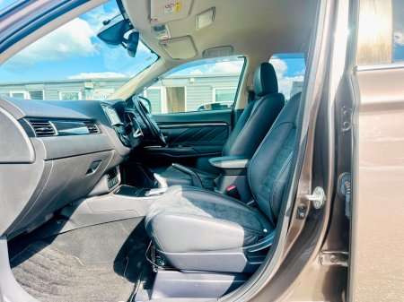 2016 Mitsubishi Outlander - photo 15