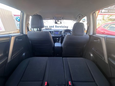 2016 Toyota RAV4 - photo 17