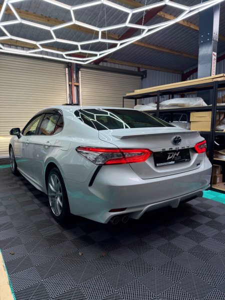 2019 Toyota Camry - photo 5