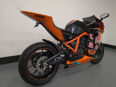 2010 KTM RC 8 - photo 8