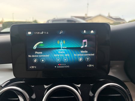 2021 Mercedes-Benz GLC - photo 23