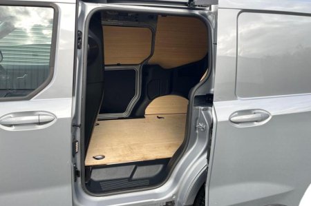 2025 Ford Transit Courier - photo 11