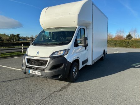 2019 Peugeot Boxer 335 BLUE HDI