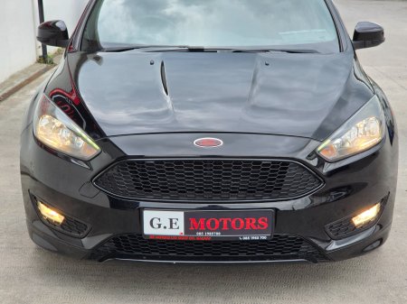 2017 Ford Focus - photo 20