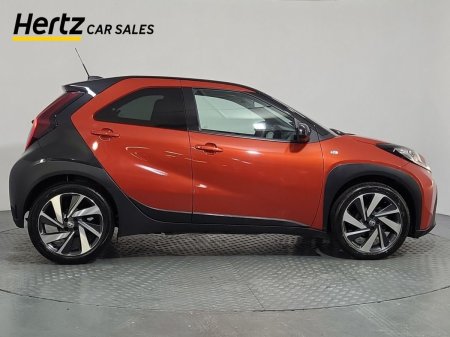 2023 Toyota Aygo X - photo 2