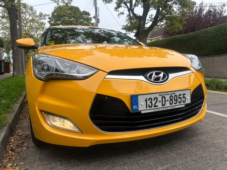2013 Hyundai Veloster - photo 3