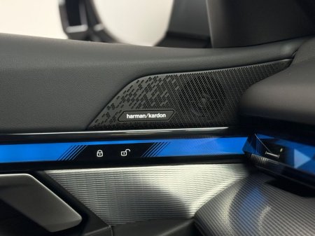 2023 BMW i5 - photo 23