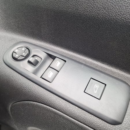 2023 Opel Combo - photo 10