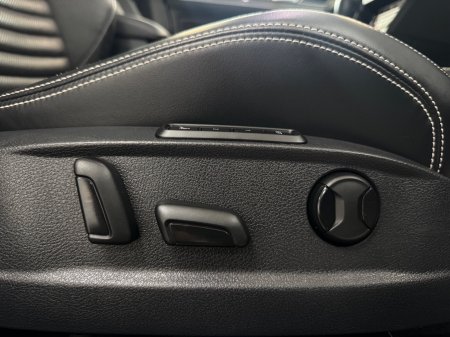 2021 Volkswagen Passat - photo 23