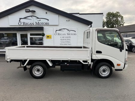 2016 Toyota Dyna - photo 2