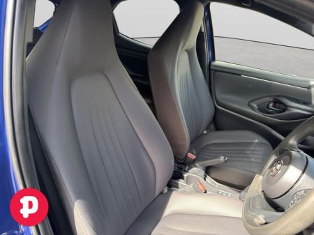 2022 Toyota Yaris - photo 11