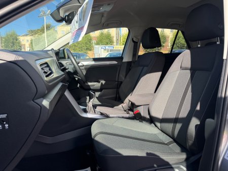 2022 Volkswagen T-Roc - photo 17