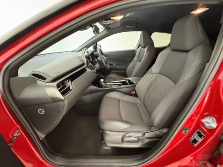 2023 Toyota C-HR - photo 6