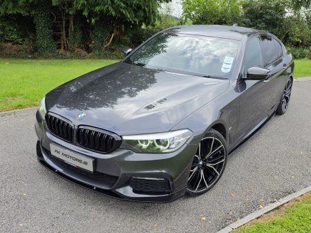 2018 BMW 5-Series - photo 2