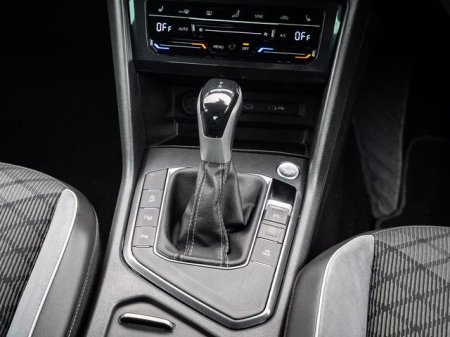 2023 Volkswagen Tiguan - photo 12