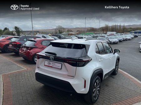 2023 Toyota Yaris Cross - photo 2