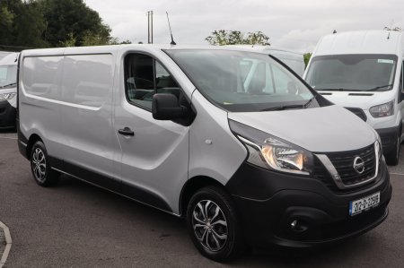 2021 Nissan NV300 - photo 4