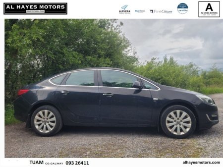 2013 Opel Astra - photo 9