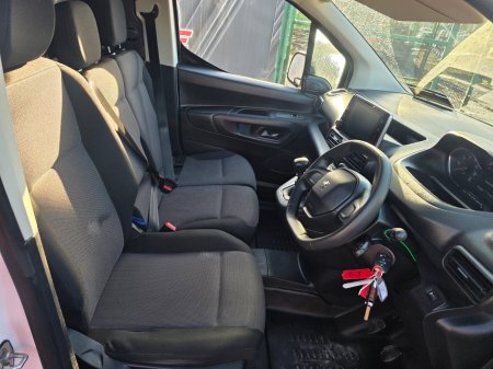 2022 Peugeot Partner - photo 8