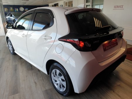 2021 Toyota Yaris - photo 6