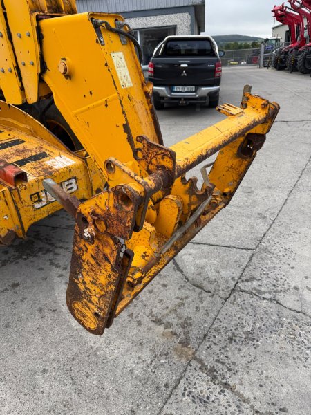 0 JCB  - photo 8