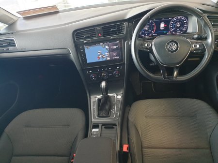 2018 Volkswagen Golf - photo 12