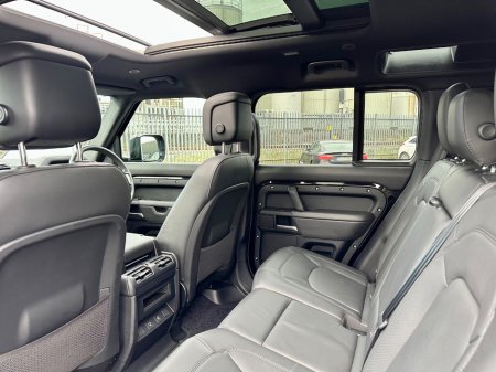 2025 Land Rover Defender - photo 25