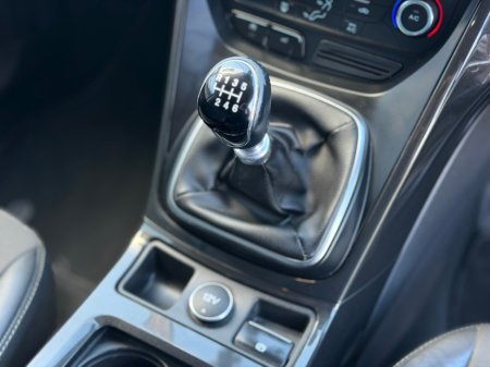 2017 Ford Kuga - photo 16