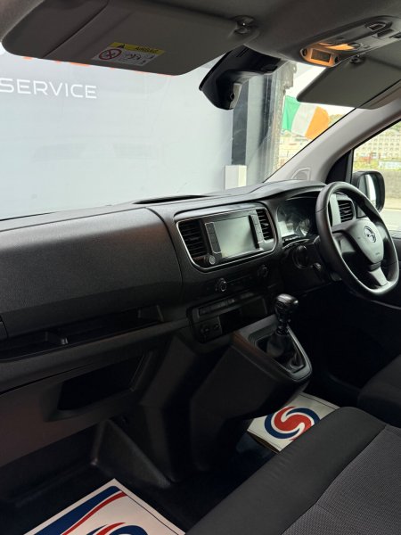 2023 Opel Vivaro - photo 10