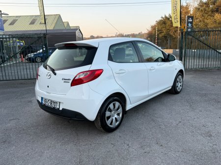2015 Mazda Demio - photo 6