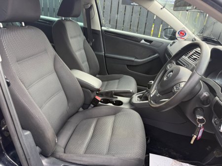 2014 Volkswagen Jetta - photo 7
