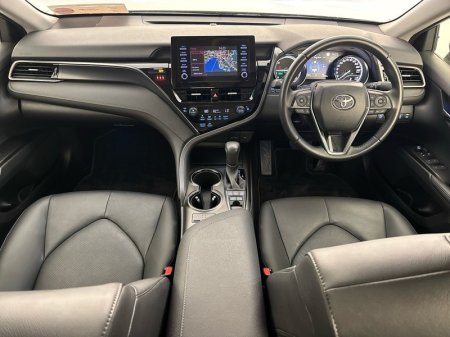 2022 Toyota Camry - photo 8