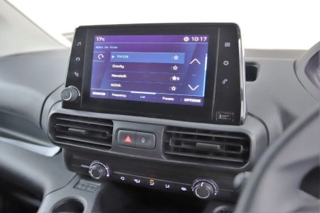 2022 Peugeot Partner - photo 18