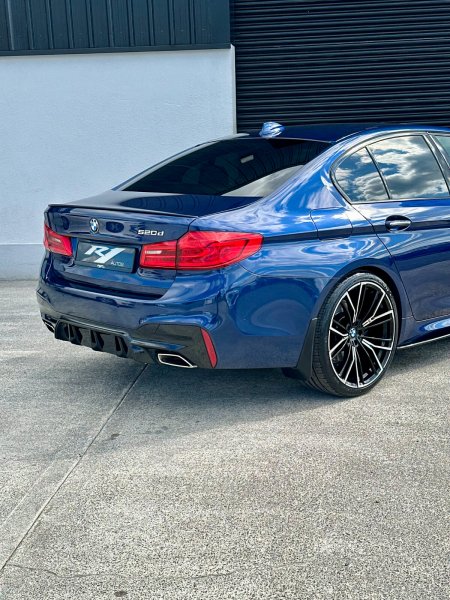 2018 BMW 5-Series - photo 11