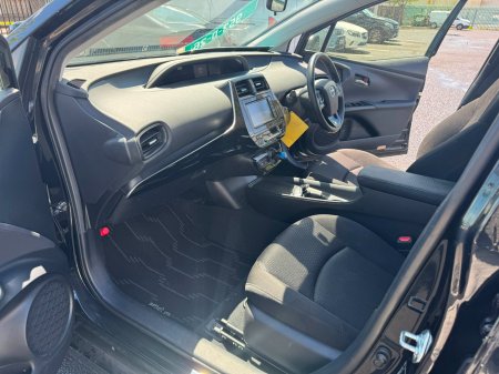 2021 Toyota Prius - photo 3