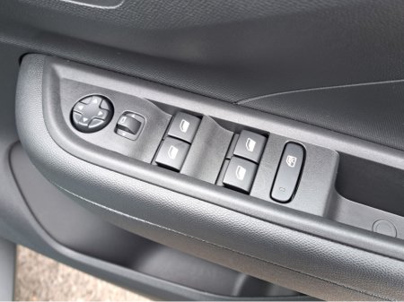 2026 Opel Frontera - photo 33