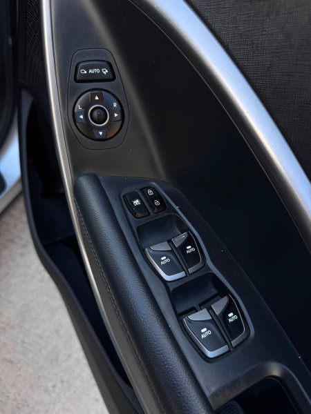 2015 Hyundai Santa Fe - photo 14