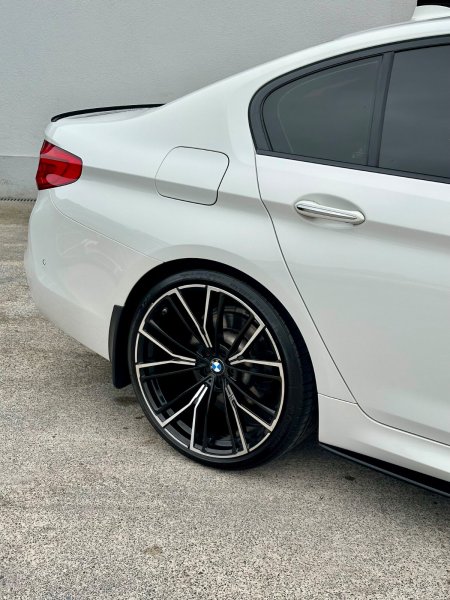 2017 BMW 5-Series - photo 8