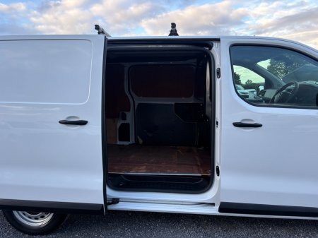 2022 Opel Vivaro - photo 12