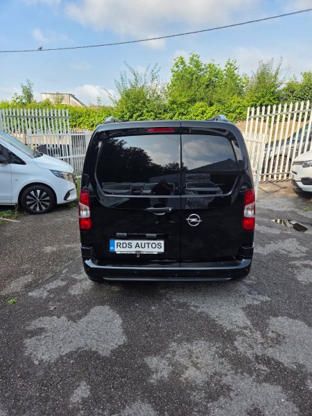 2021 Opel Combo - photo 5