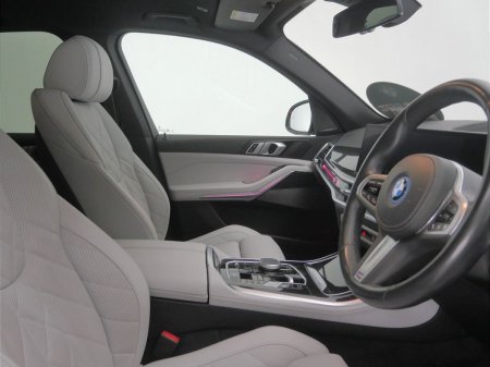 2025 BMW X5 - photo 12