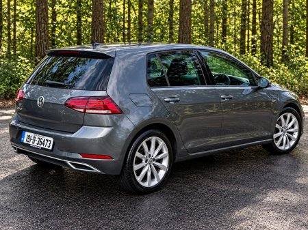 2019 Volkswagen Golf - photo 4